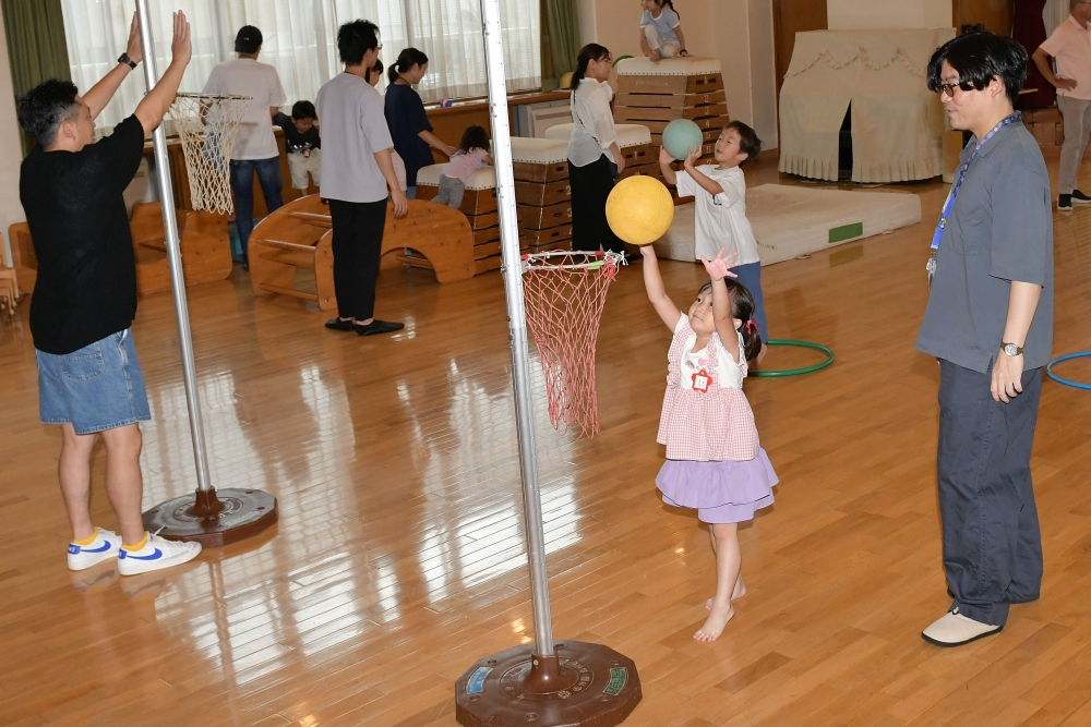 「おうちの方と遊ぶ日」を楽しみました